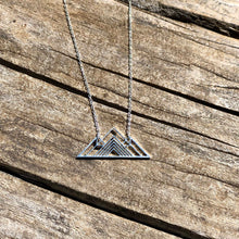 Load image into Gallery viewer, Mountain Explorer Necklace