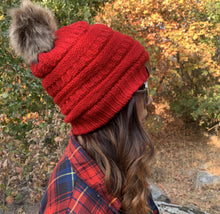 Load image into Gallery viewer, Knitted Beanie - Red
